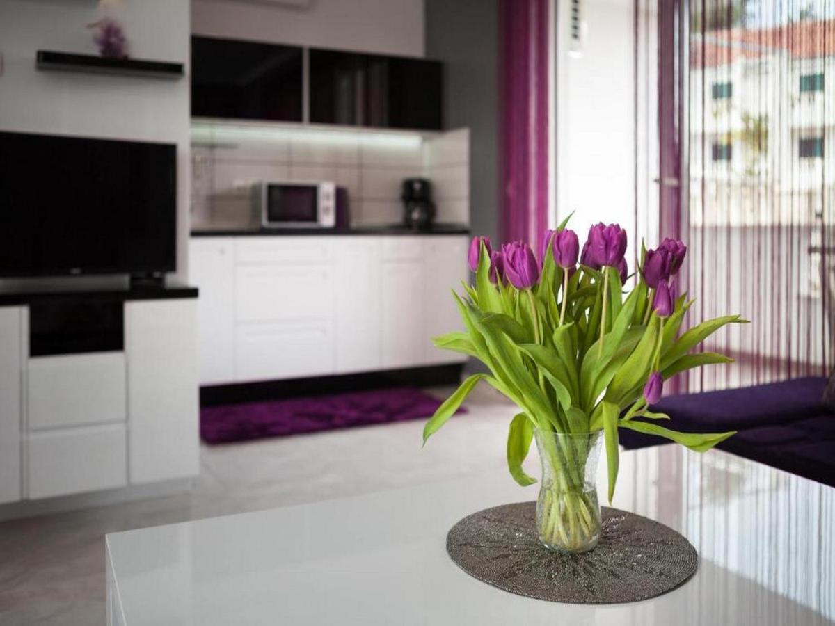 La Perla Apartments Sutivan Luaran gambar